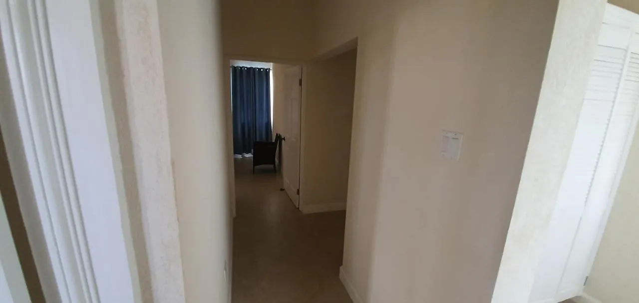 Apartment Infinity Townhomes At Bagatelle Saint James