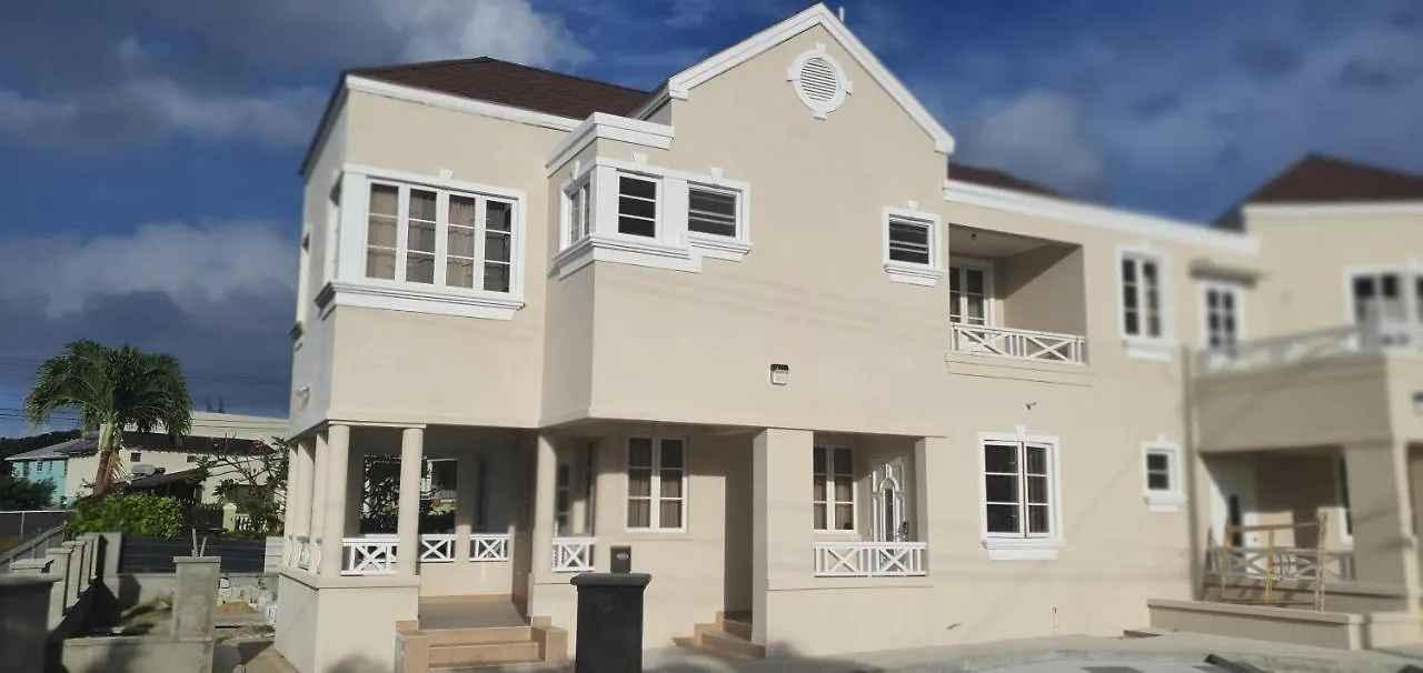 Infinity Townhomes At Bagatelle Saint James 0*,